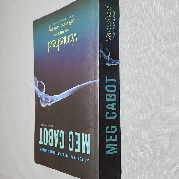 Vanished, Books Three and Four - Picture 4 of 5